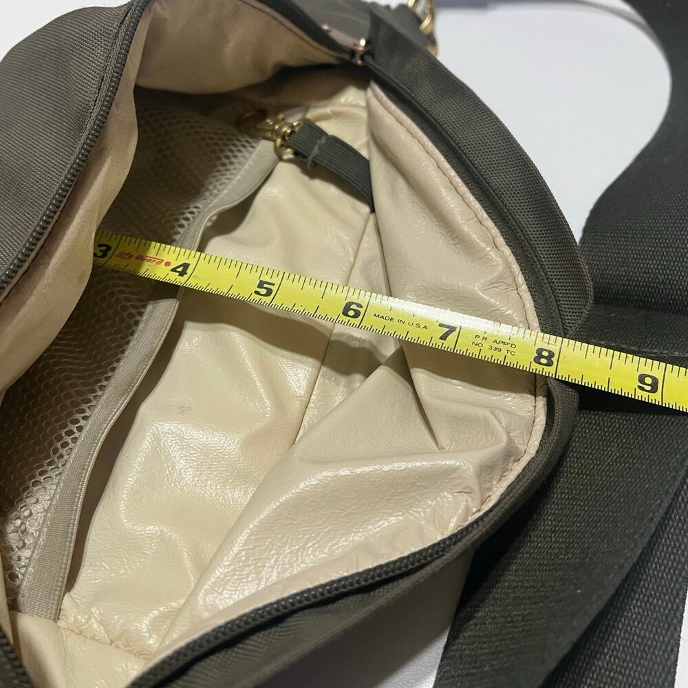 Canvelle Army Green Fanny Pack Sporty Adjustable Strap Travel Waist Bag - Picture 6 of 7